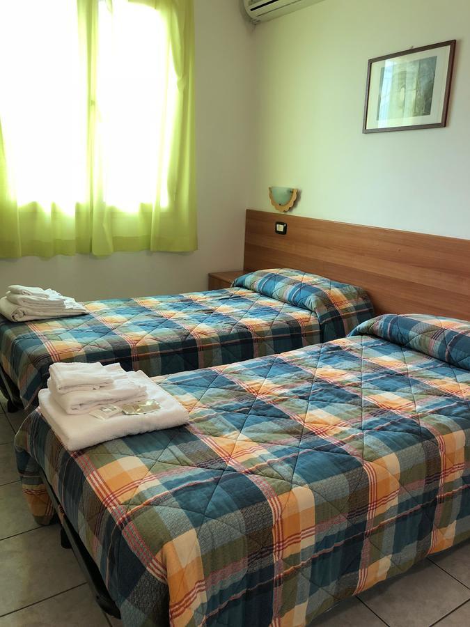 Hotel Perla Campofilone Kültér fotó